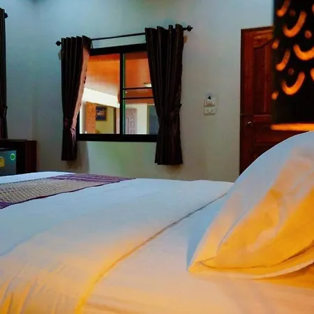 Punyin Hotel Inthanon -ปั้นหยิ่น โฮเทล Chom Thong Bagian luar foto