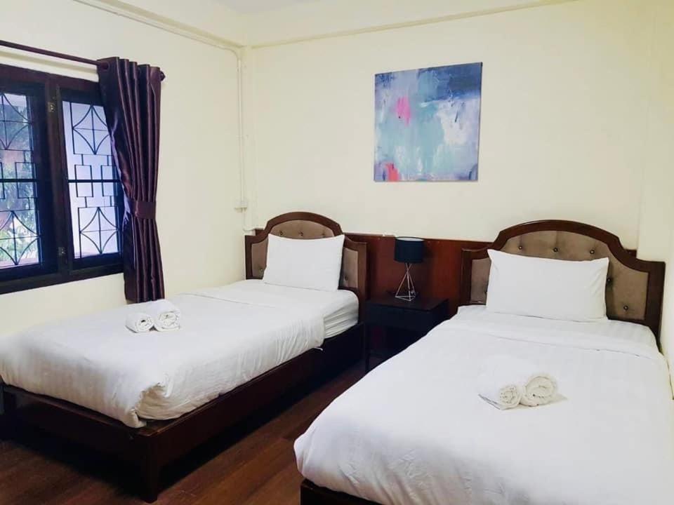 Homestay Punyin Inthanon -ปั้นหยิ่น โฮเทล Chom Thong