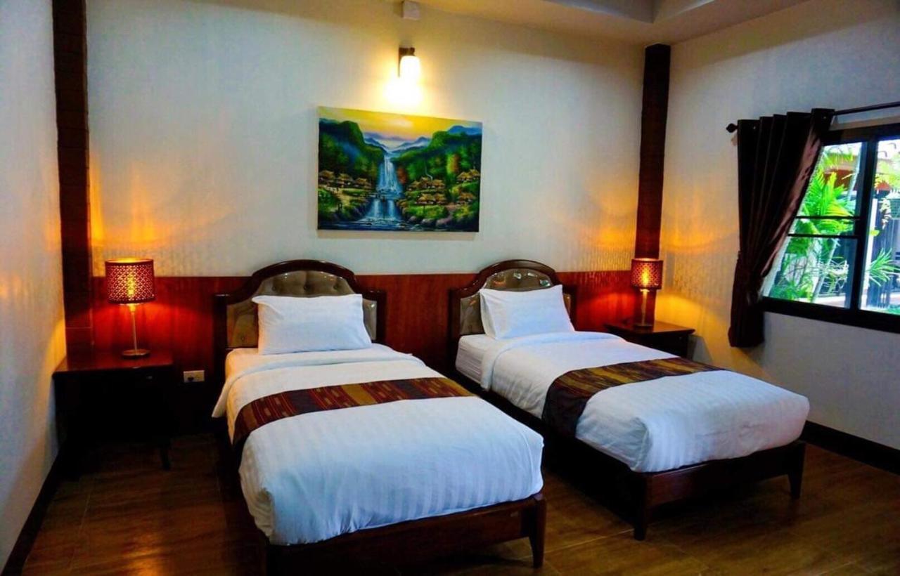 Homestay Punyin Inthanon -ปั้นหยิ่น โฮเทล Chom Thong