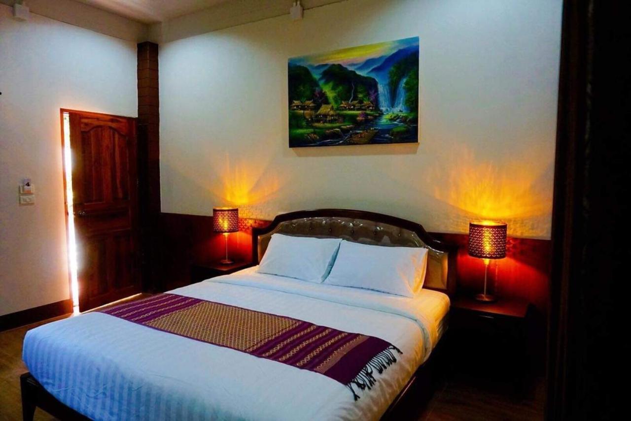 Punyin Inthanon -ปั้นหยิ่น โฮเทล Accommodatie bij particulieren